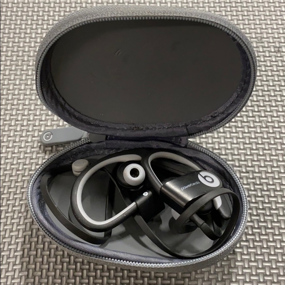 Wireless Powerbeats Wireless Earphones View 2